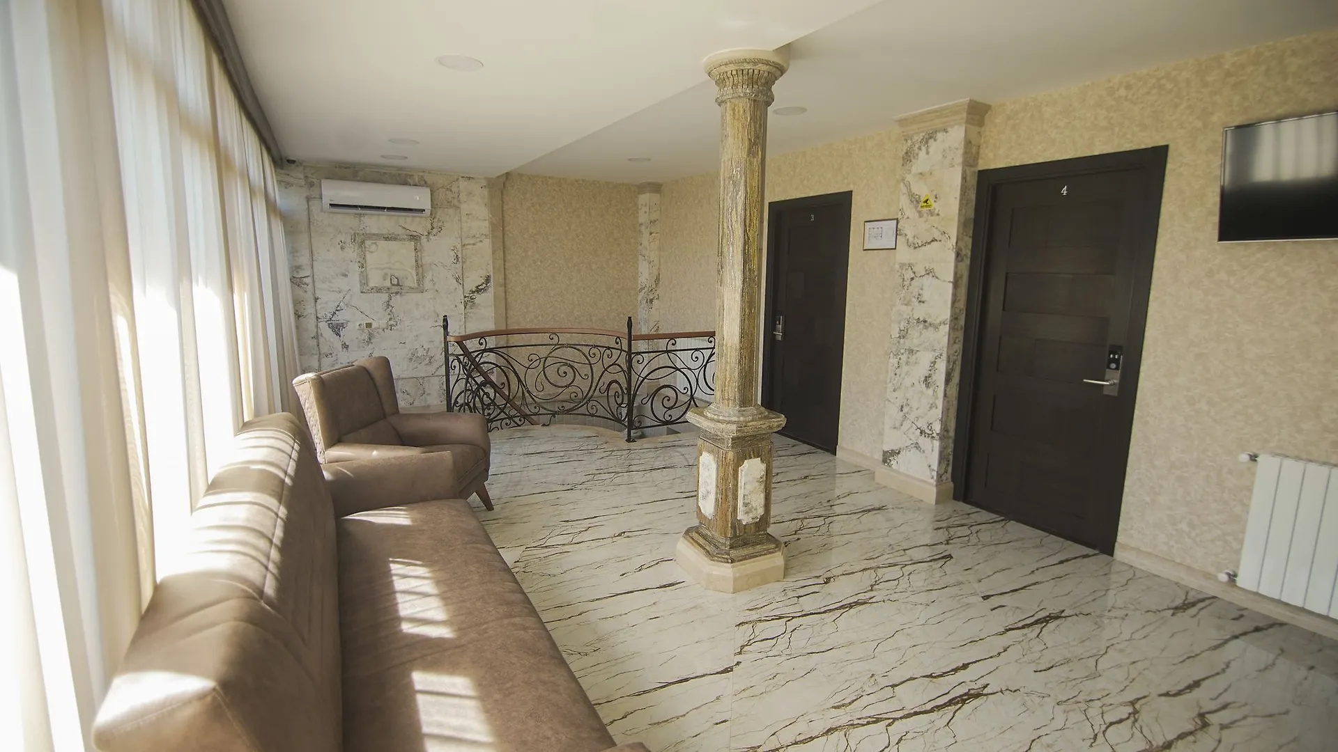 Hotel Juralis Tbilisi Georgien